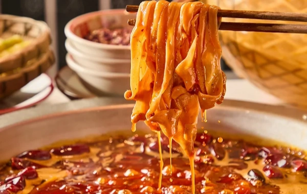 Chongqing Hot Pot vs. Sichuan Hot Pot: Exploring zwei Legenden des chinesischen Feuers & Flavor