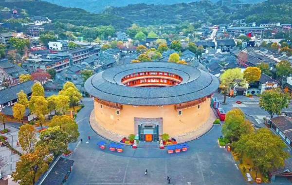 レオダイ古都:西の初町に、移民の定住からルートをトレースする旅-3