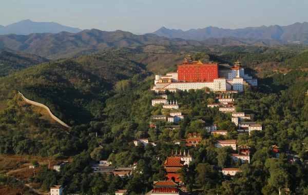 The Mountain Resort: Una épica real escrita con montañas y aguas-3