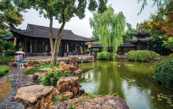 ジオガーデン: 四季折々の四季折々の四季を一望できるユニークな竹とストーンワンダーランド-2