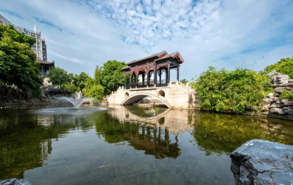 Liang Yuan: una pittura di paesaggio tridimensionale che condensa lo spirito degli studiosi di Lingnan-4