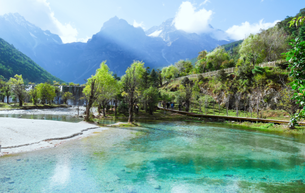 麗江ブルームーン バレー:人間世界と雪山の神殿の純粋な詩に落ちるサファイア-3