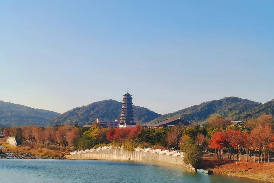 Nanhua Tempel: Pilgerfahrt zum Ahnentempel des Zen Buddhismus mit einer tausendjährigen Lineage