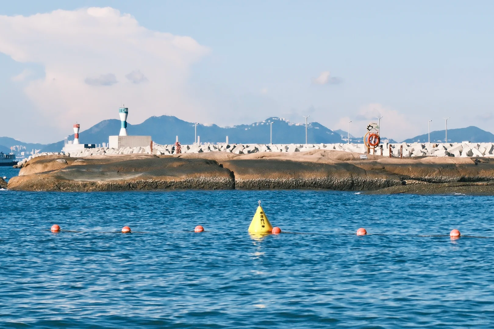 Wailingding Island: Eine Reise vom alten Hafen der Poesie zur Utopie des Meeres-2