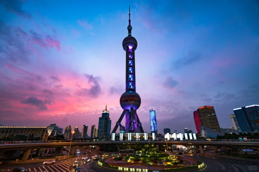 Oriental Pearl Tower: Eine Reise von Pudong Blueprint zum Fenster der Welt-3