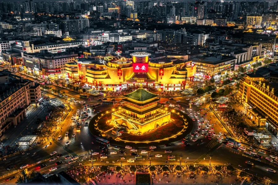 ベル・タワー:モーニング・ベル・リンギングとイブニング・ドラムから都市のパルスまで、タイム・メモリによる旅-4