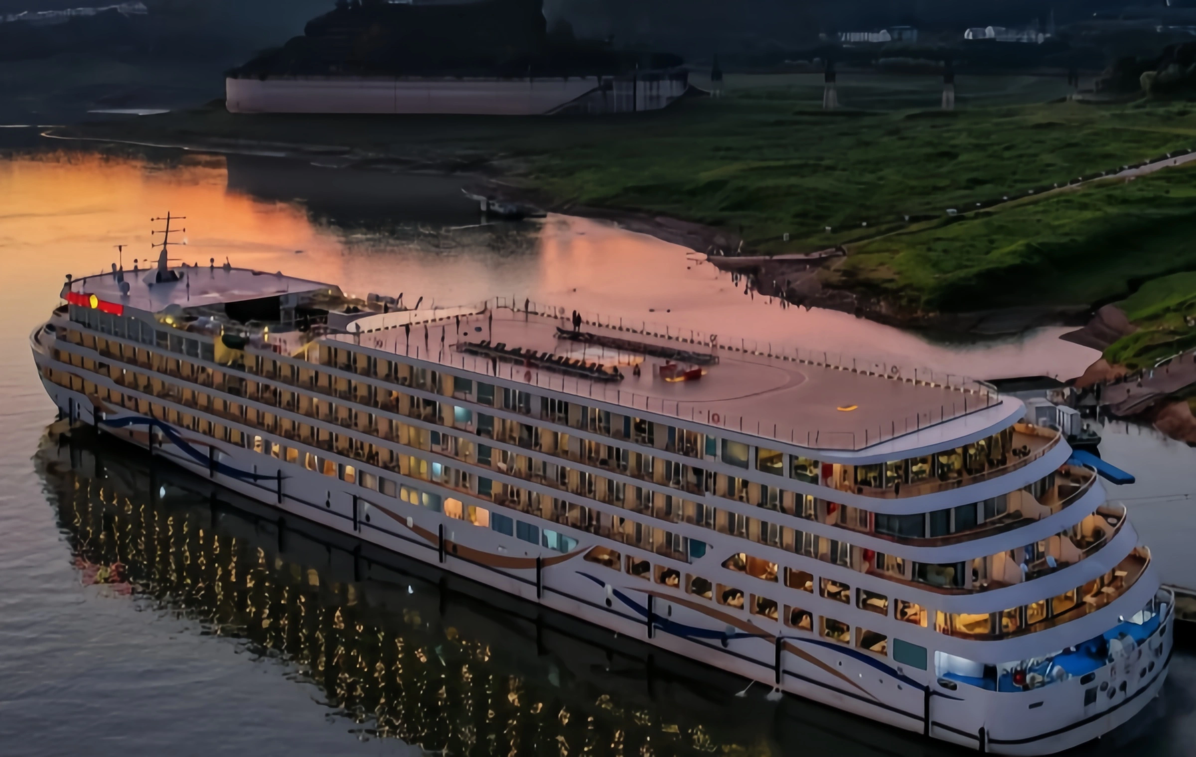 Chongqing Yangtze River Cruise: Una plataforma de visualización móvil desde el palacio flotante en el río hasta las pintorescas montañas y ríos-4