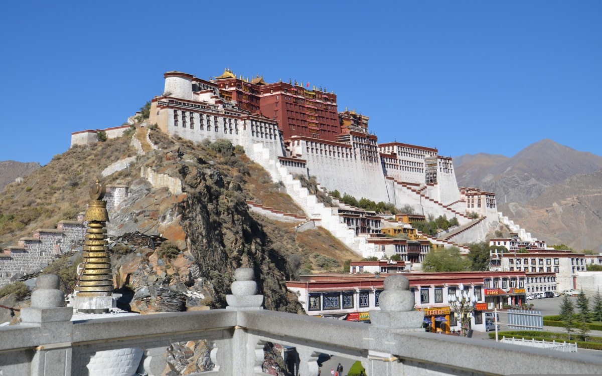 Day 1: Lhasa Arrival