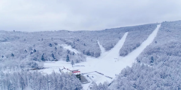 Hutong Ski Resort