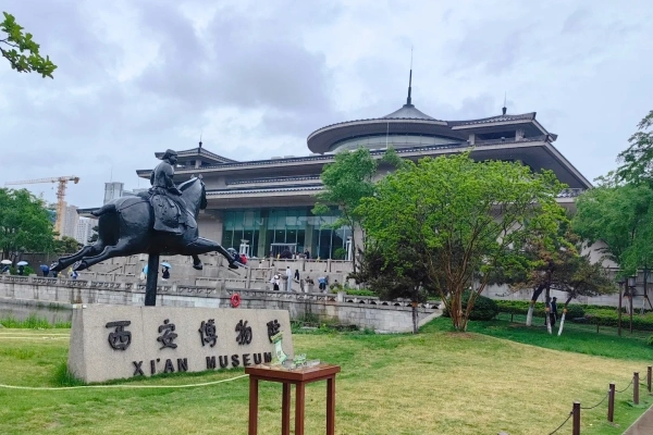 Top 10 of Xi'an's Must-Visit Historical Attractions: Timeless Landmarks for History Enthusiasts
