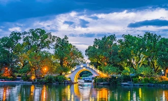 Day 1: Arrive in Guilin