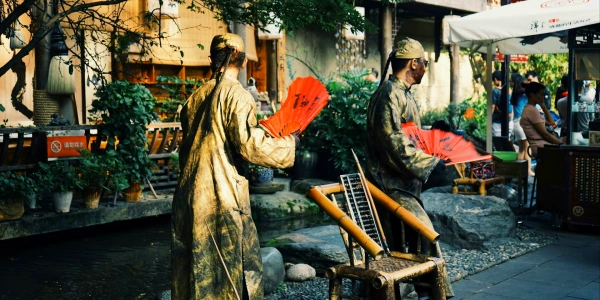 日 3: 成都 - 桂林